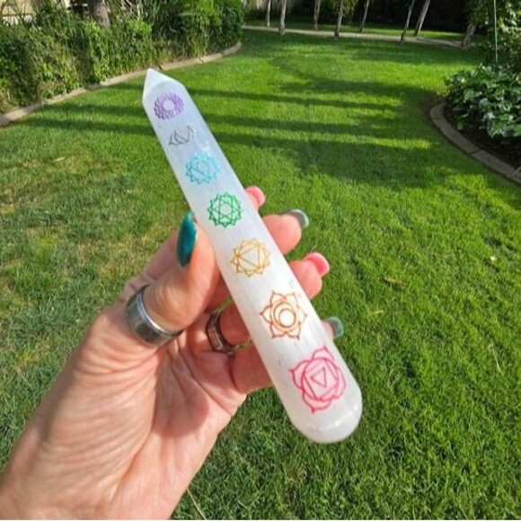 Selenite Crystal 7 Chakra Colorful Massage Wand - Picture 3 of 4